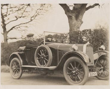 Sir Keith and Lady Smith in an automobile, approximately 1924